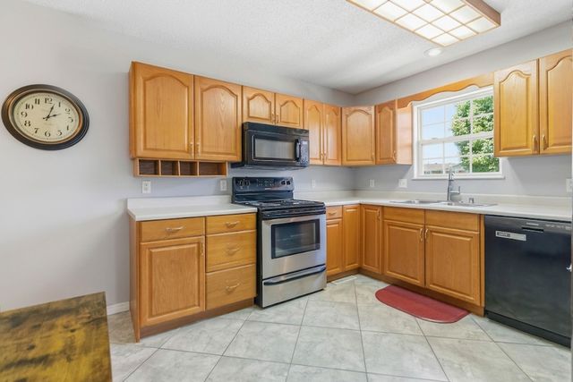 2325 KY-1394, East Bernstadt, KY 40729