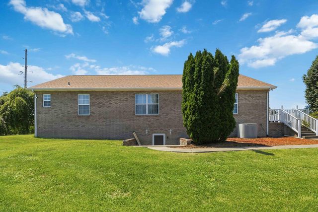 2325 KY-1394, East Bernstadt, KY 40729
