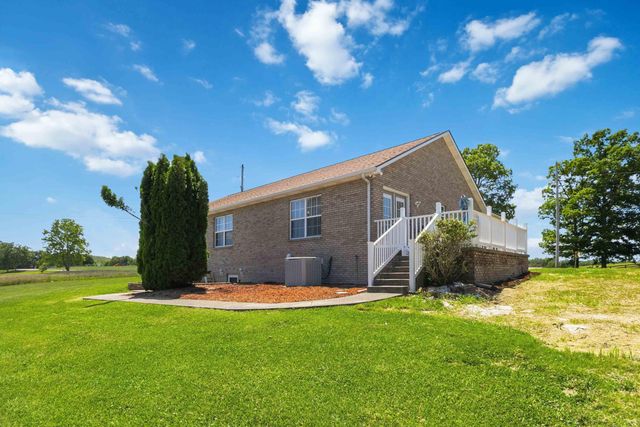 2325 KY-1394, East Bernstadt, KY 40729