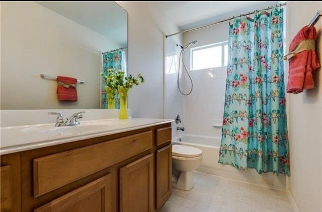 5440 Buckskin Drive, The Colony, TX 75056
