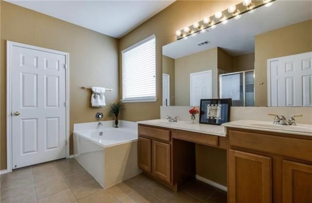 5440 Buckskin Drive, The Colony, TX 75056