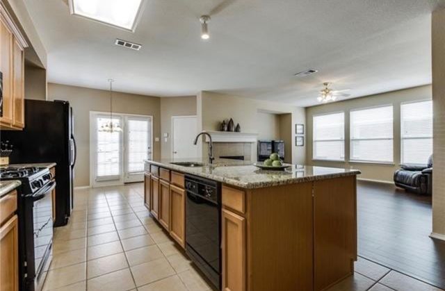 5440 Buckskin Drive, The Colony, TX 75056