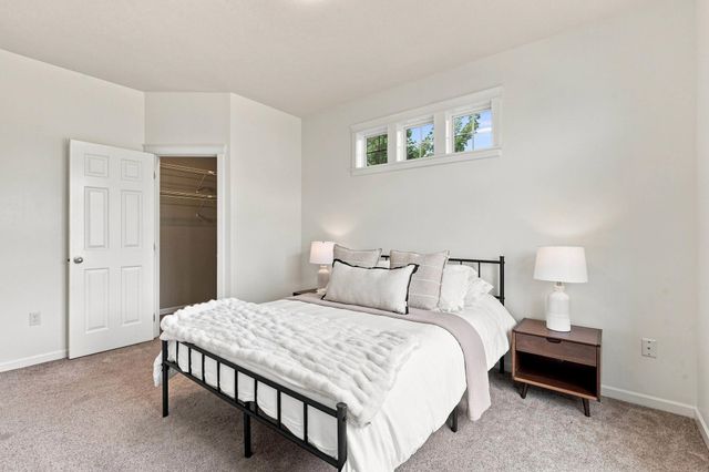 2315 W Chadwick Ln, Spokane, WA 99208
