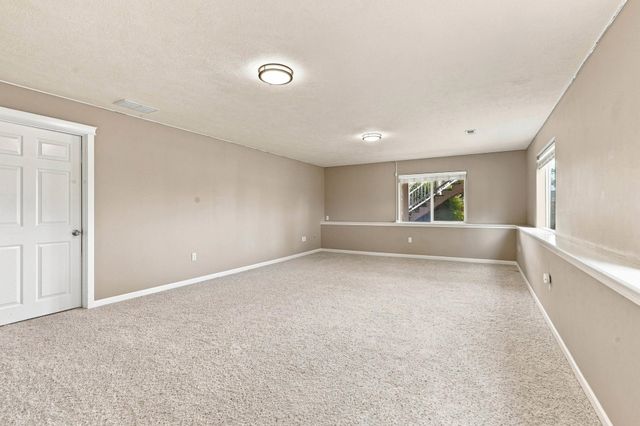 2315 W Chadwick Ln, Spokane, WA 99208