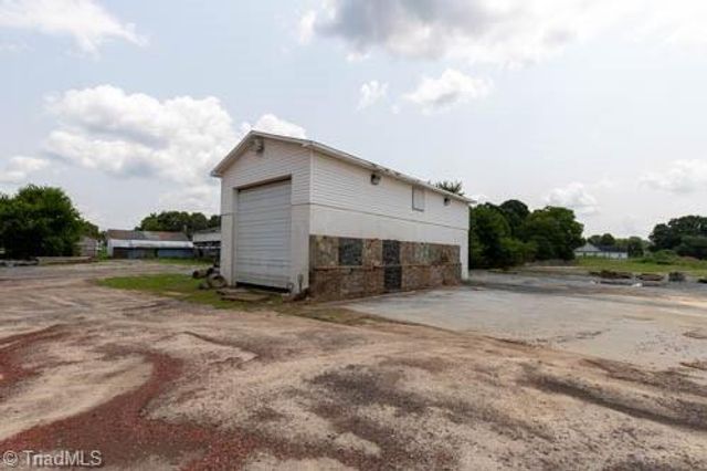 2609 Woodsdale Street, Kannapolis, NC 28081