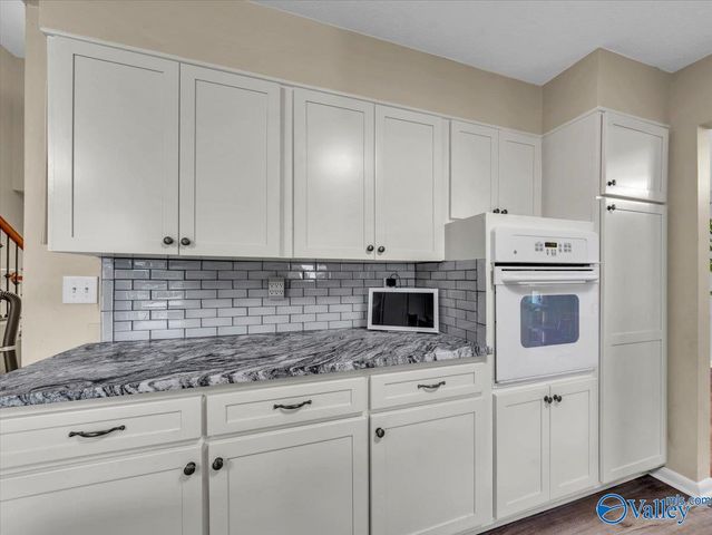 2216 Fairfax Street, Huntsville, AL 35811