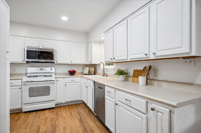 621 Lockwood Drive, Richardson, TX 75080