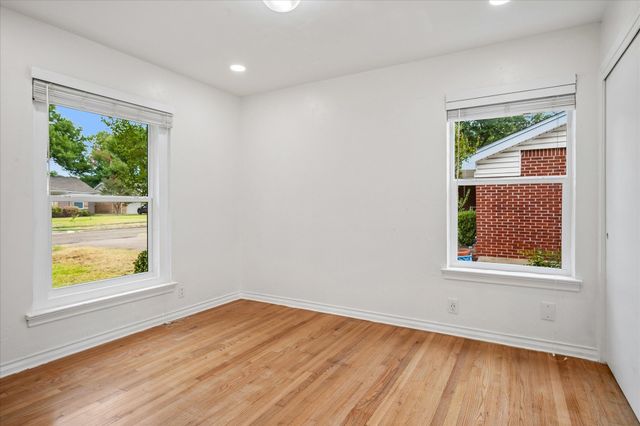 621 Lockwood Drive, Richardson, TX 75080