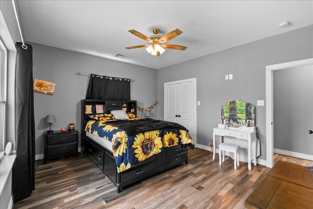 9530 Fm 686, Dayton, TX 77535