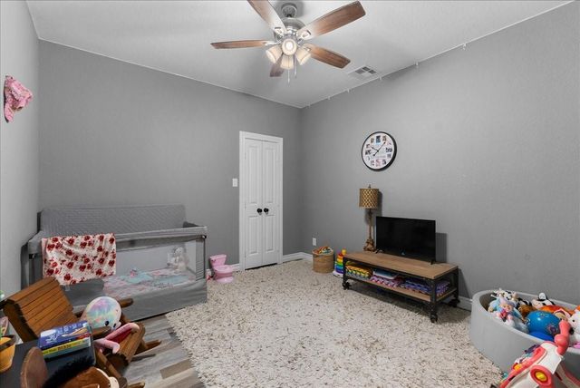 9530 Fm 686, Dayton, TX 77535