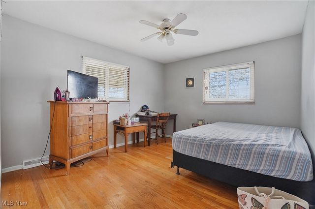 4901 Woodbury Hills Drive, Parma, OH 44134