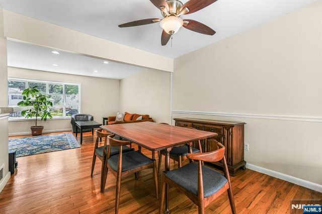 4 Henderson Court, Pompton Lakes, NJ 07442