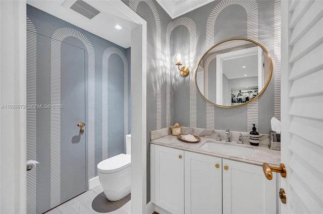 607 Melaleuca Ln, Miami, FL 33137