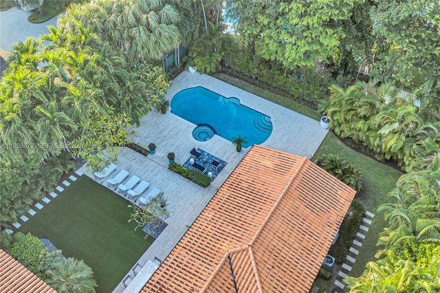 607 Melaleuca Ln, Miami, FL 33137