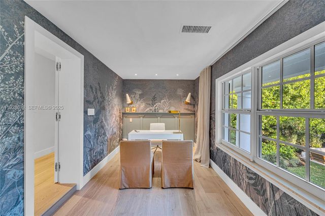 607 Melaleuca Ln, Miami, FL 33137