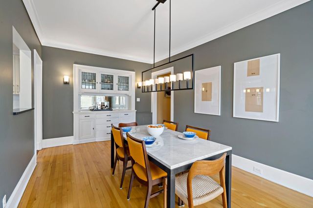 2407 Girard Avenue S 6, Minneapolis, MN 55405