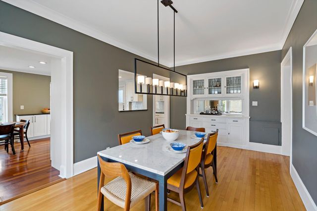 2407 Girard Avenue S 6, Minneapolis, MN 55405