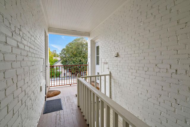 2407 Girard Avenue S 6, Minneapolis, MN 55405