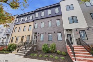 504 Davis Ave, Harrison Town, NJ 07029