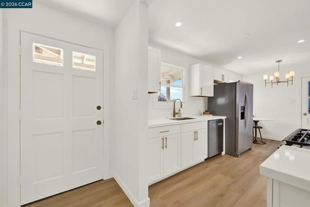 724 Taper Ave, Vallejo, CA 94589