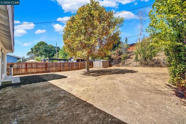 724 Taper Ave, Vallejo, CA 94589