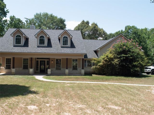 427 Trace Way Drive, Montgomery, TX 77316