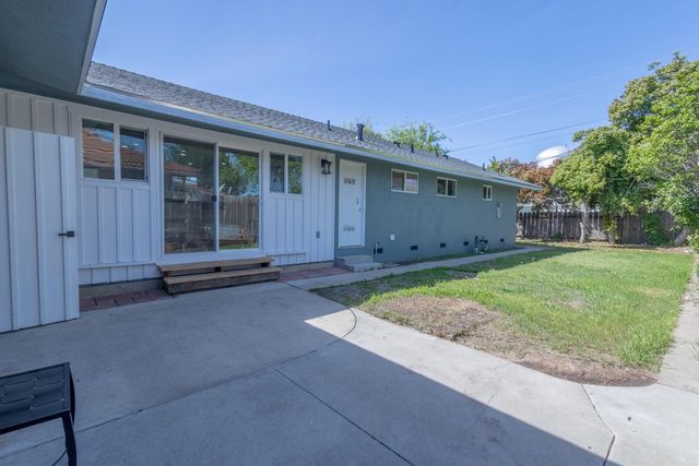 39 W Fulton St, Stockton, CA 95204