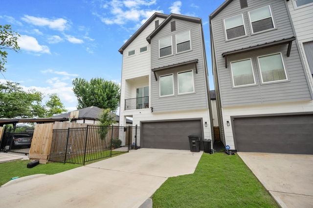 7215 Brazil Street, Houston, TX 77093