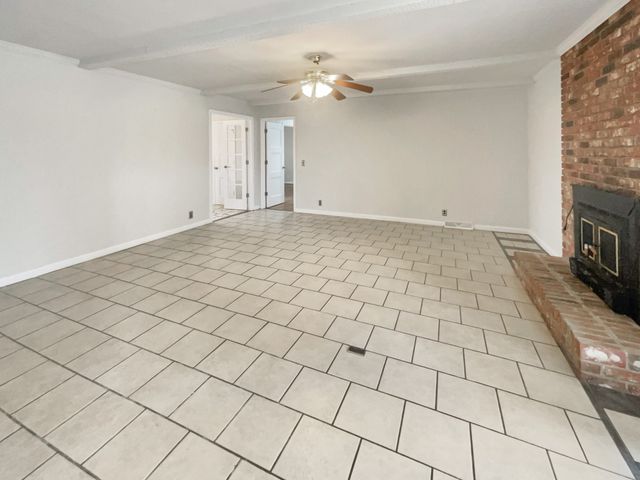 301 Tanglewood Dr, Mount Juliet, TN 37122