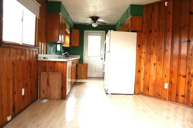 560 S MAISH ROAD, Frankfort, IN 46041