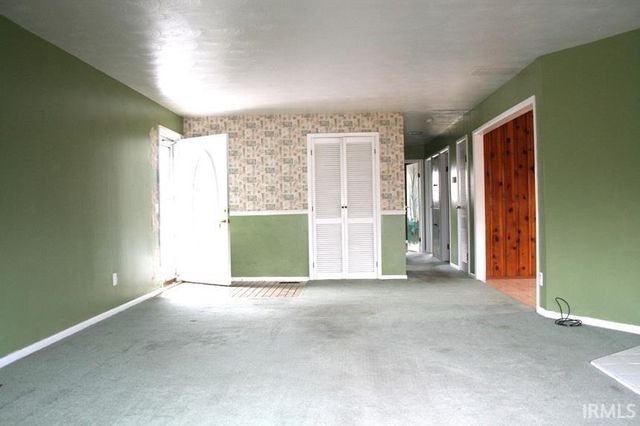 560 S MAISH ROAD, Frankfort, IN 46041