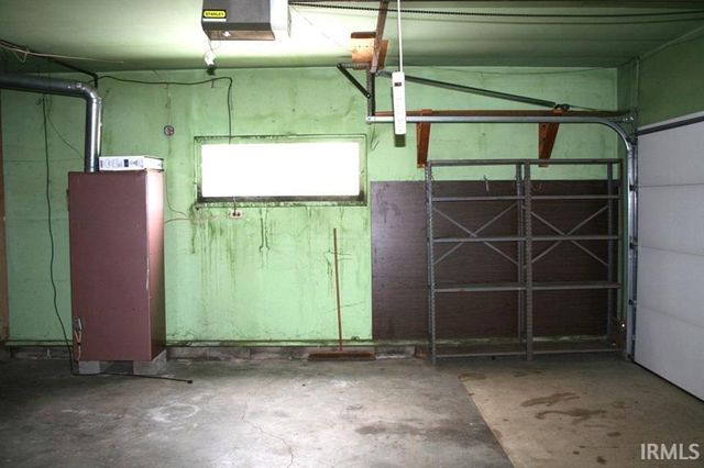 560 S MAISH ROAD, Frankfort, IN 46041