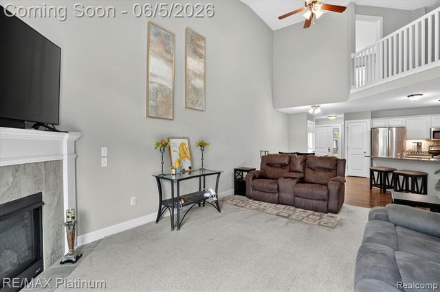 465 Hosta 082, Howell, MI 48843
