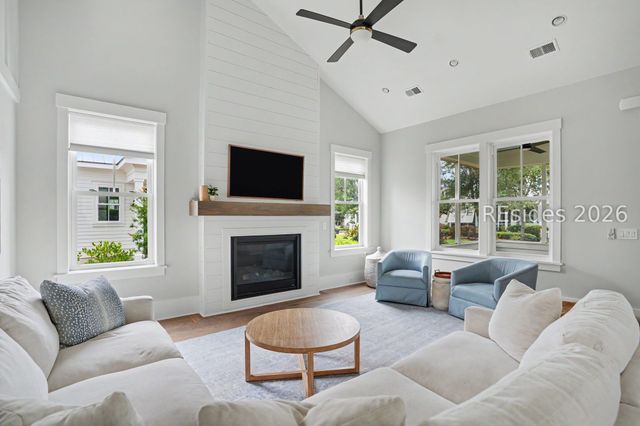 14 Thunderstorm Ln, Bluffton, SC 29910