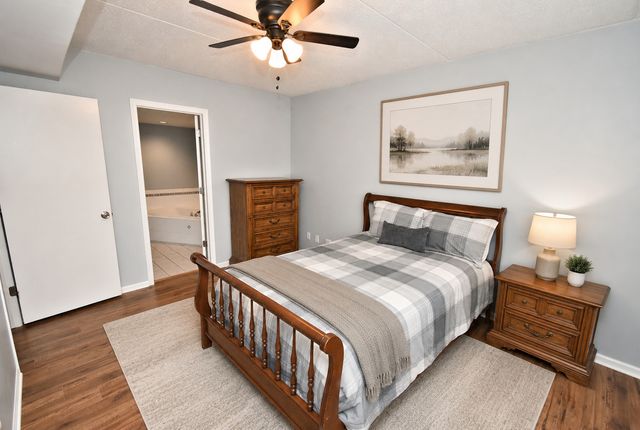 18206 Rita Road 1B, Tinley Park, IL 60477