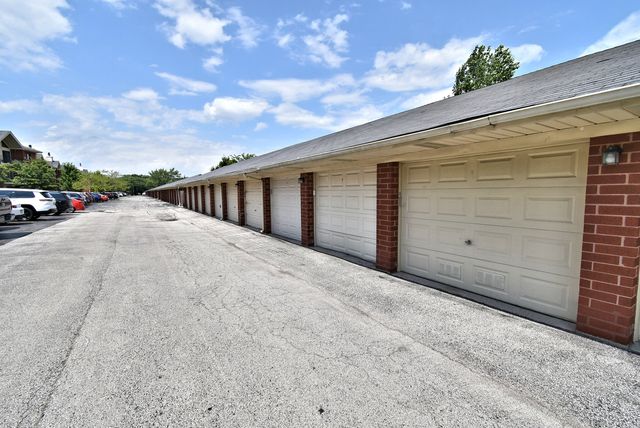 18206 Rita Road 1B, Tinley Park, IL 60477