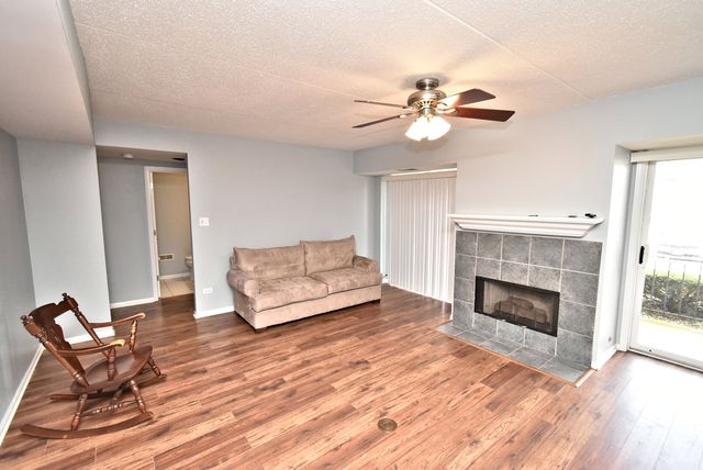 18206 Rita Road 1B, Tinley Park, IL 60477