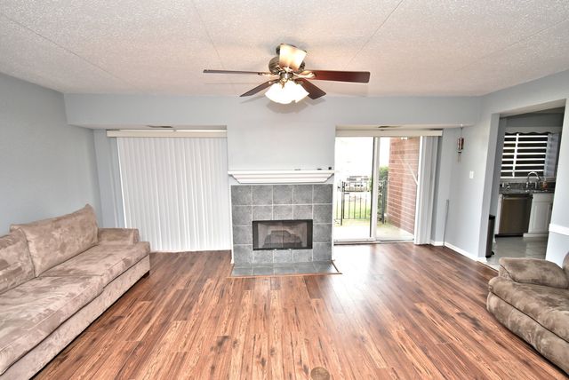 18206 Rita Road 1B, Tinley Park, IL 60477
