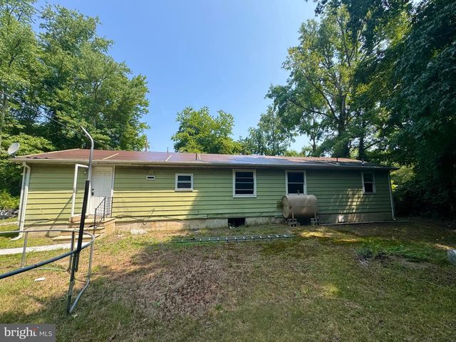 7089 JAMES MOORE RD, Port Norris, NJ 08349