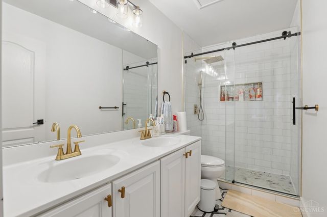 8179 Worcester Drive, Hamilton Twp, OH 45039