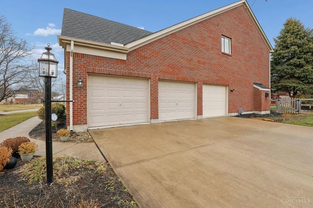 8179 Worcester Drive, Hamilton Twp, OH 45039