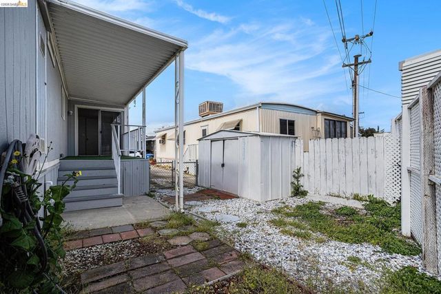 36 Cayuga St, Oakley, CA 94561