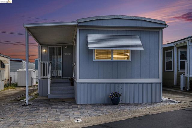 36 Cayuga St, Oakley, CA 94561