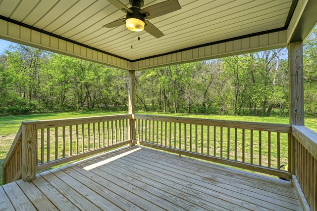 274 Plunkett Creek Rd, Gordonsville, TN 38563