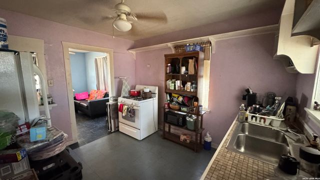 407 ABSHIRE ST, San Antonio, TX 78237