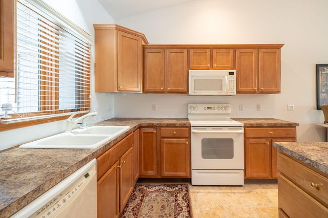 1670 Lisa Drive Sw, Byron Twp, MI 49315
