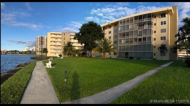 2999 Point East Drive C301, Aventura, FL 33160