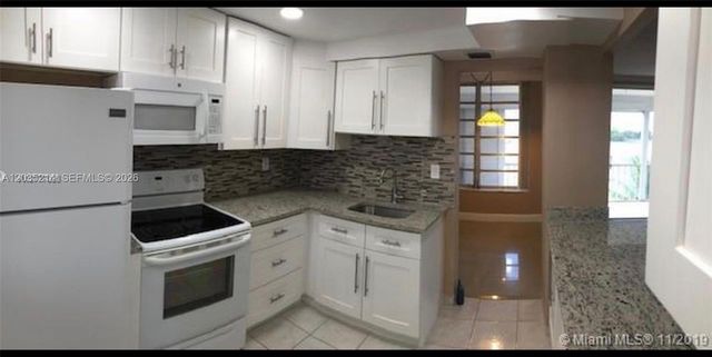 2999 Point East Drive C301, Aventura, FL 33160