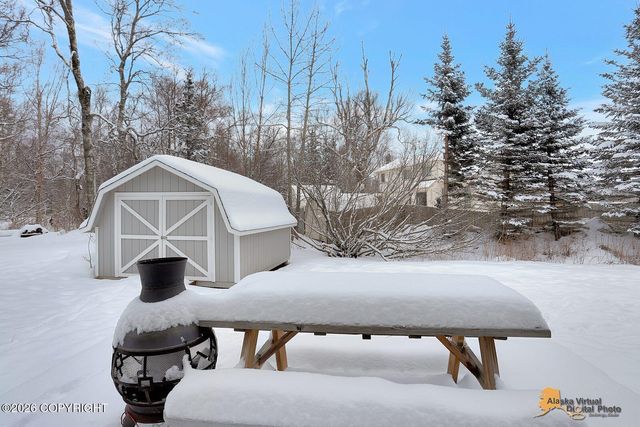 2215 N Tabasco Cat Drive, Palmer, AK 99645