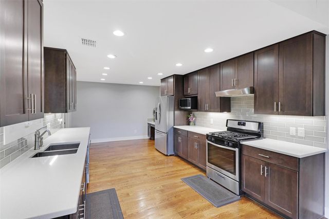 3801 Laurel Ledge LN, Austin, TX 78731